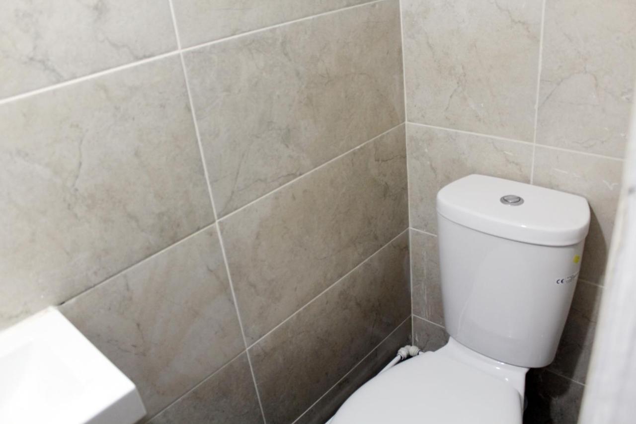 Cozy Rooms Or Apartment In London Townhouse Fast Links To Central 외부 사진