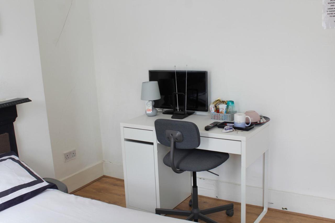 Cozy Rooms Or Apartment In London Townhouse Fast Links To Central 객실 사진