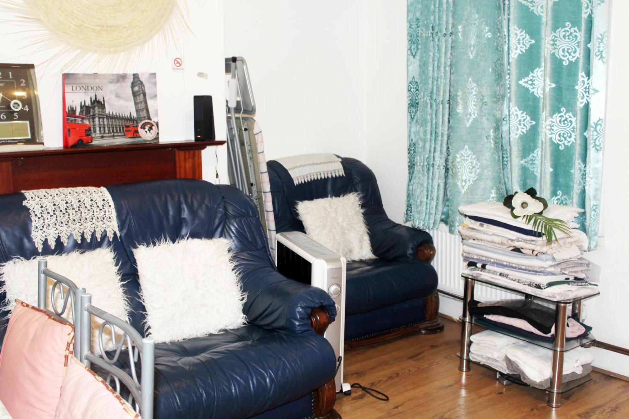 Cozy Rooms Or Apartment In London Townhouse Fast Links To Central 외부 사진