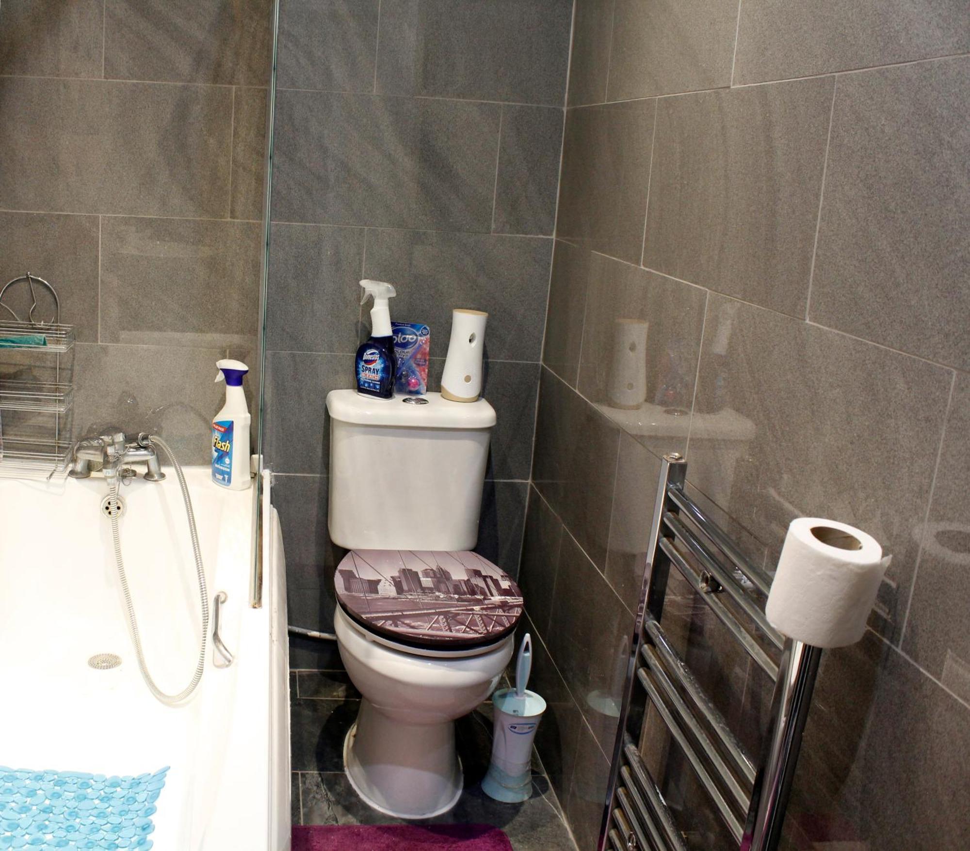 Cozy Rooms Or Apartment In London Townhouse Fast Links To Central 외부 사진